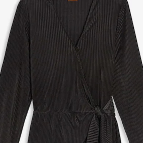 Wrap dress - Picture 2 of 3